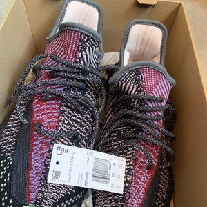 Yeezy 350 Yecheil Size 10 VNDS